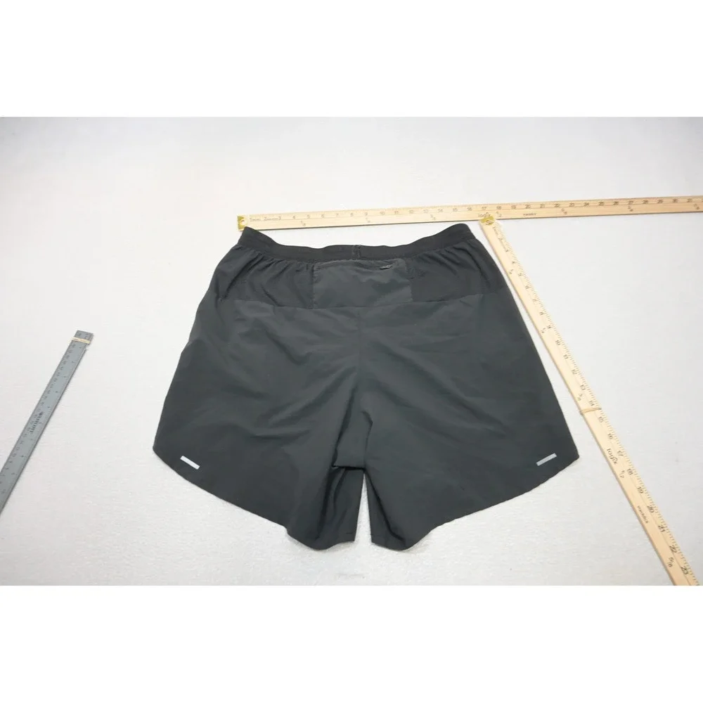 Nike Running Gym Shorts Mens XL Black Dri-FIT Mesh Back Zip Pocket Excellent